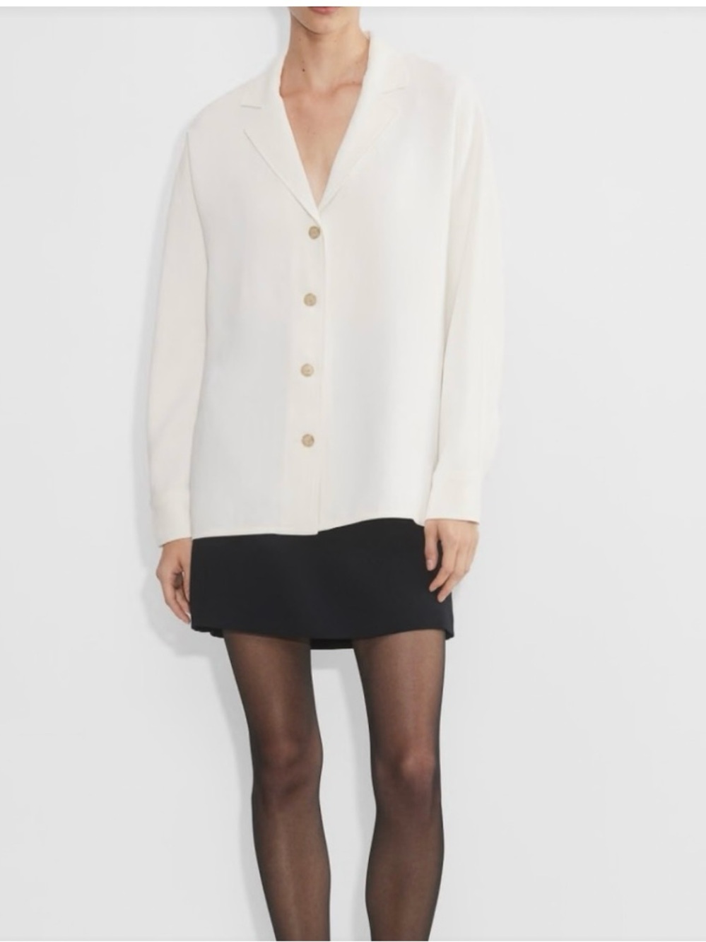 Aritzia Wilfred Freeform Relaxed Button Up Shirt Women’s S Long Sleeve Ivory